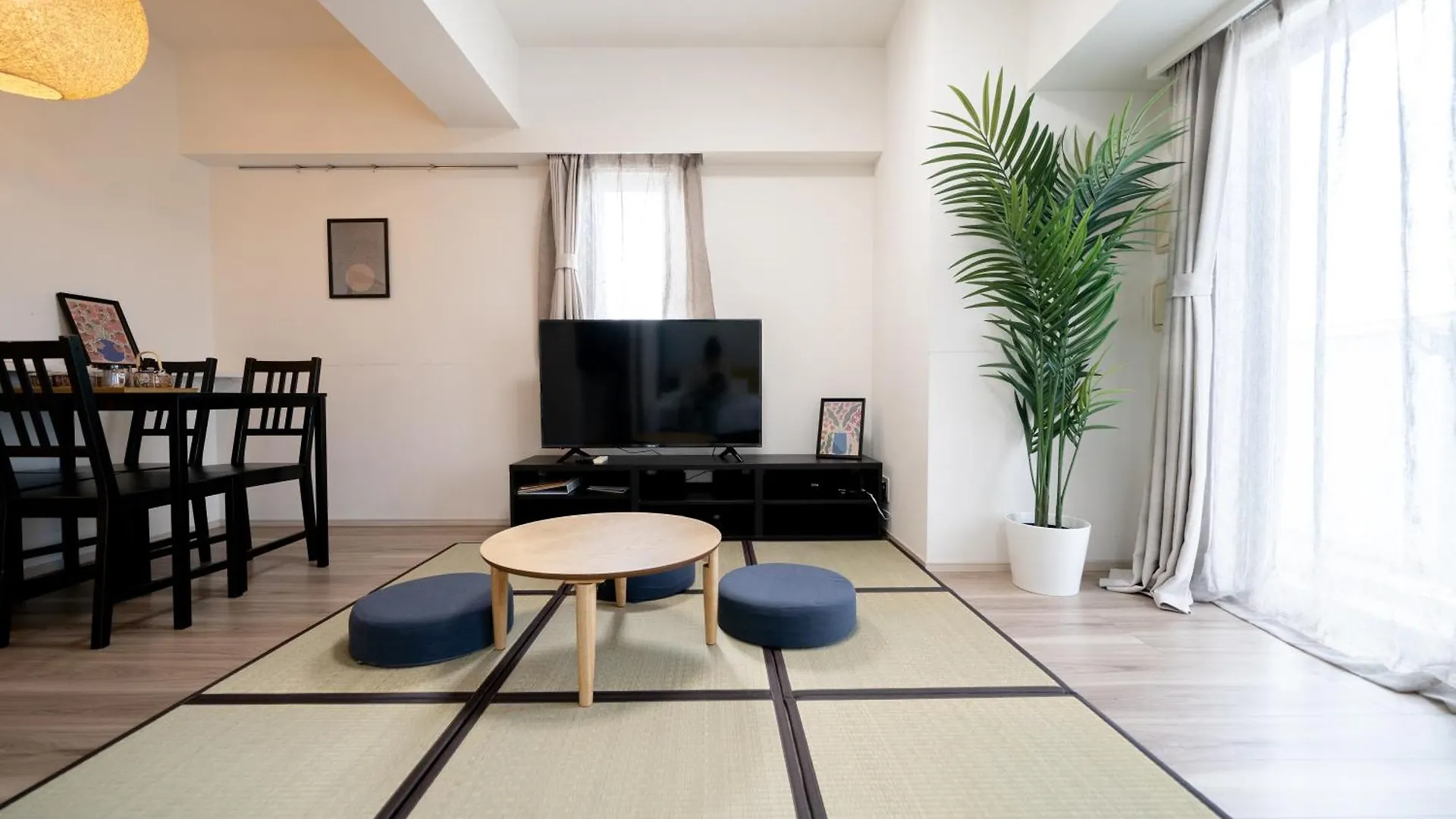 Apartment Nippori Bristol Hotel Tokyo Japan